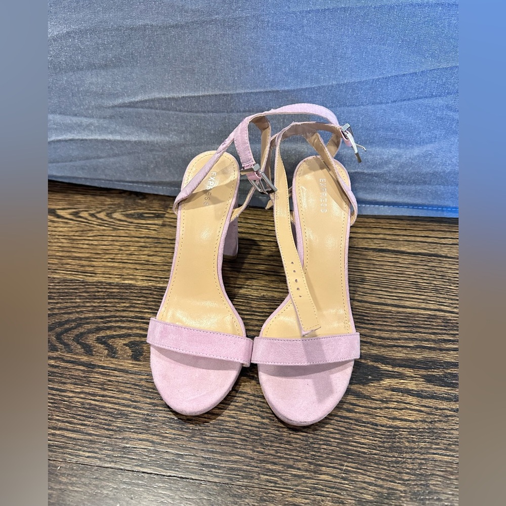 Express women heels size 8 worn once